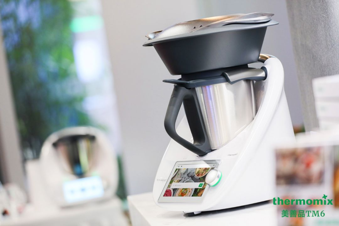 美善品全新tm6料理机现场展示搭载wifi的美善品tm6带来更多烹饪功能