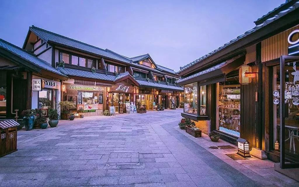 文旅小镇遍地开花背后影视旅游基地80陷入亏损幕后观察