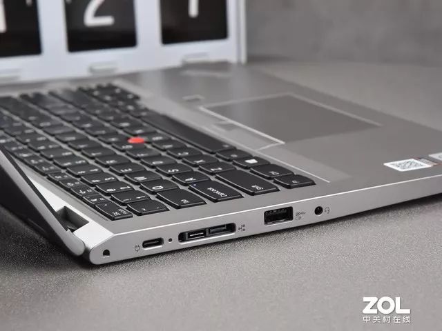 百变的办公潮品thinkpads2yoga评测