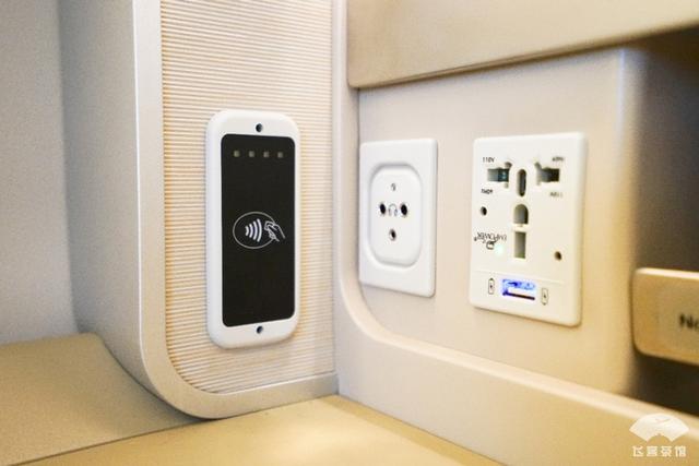 首航刚一周的新飞机!打卡东方航空a350-9公务舱,包厢私密性真强