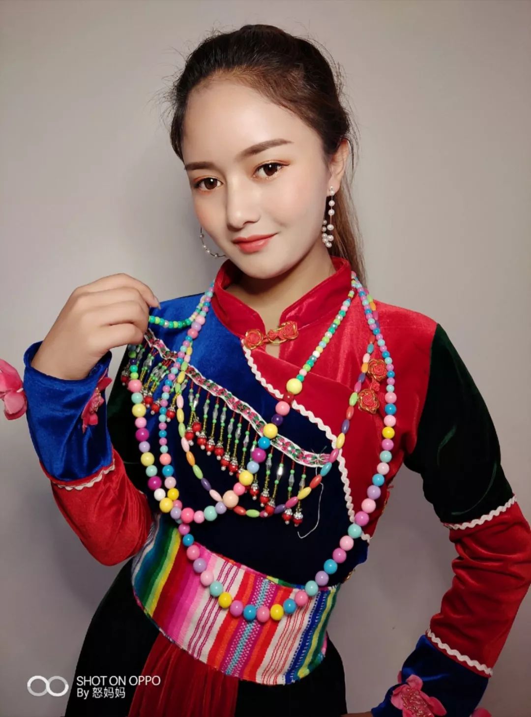 维西碧罗美女怒春梅新歌【瓦吧木】