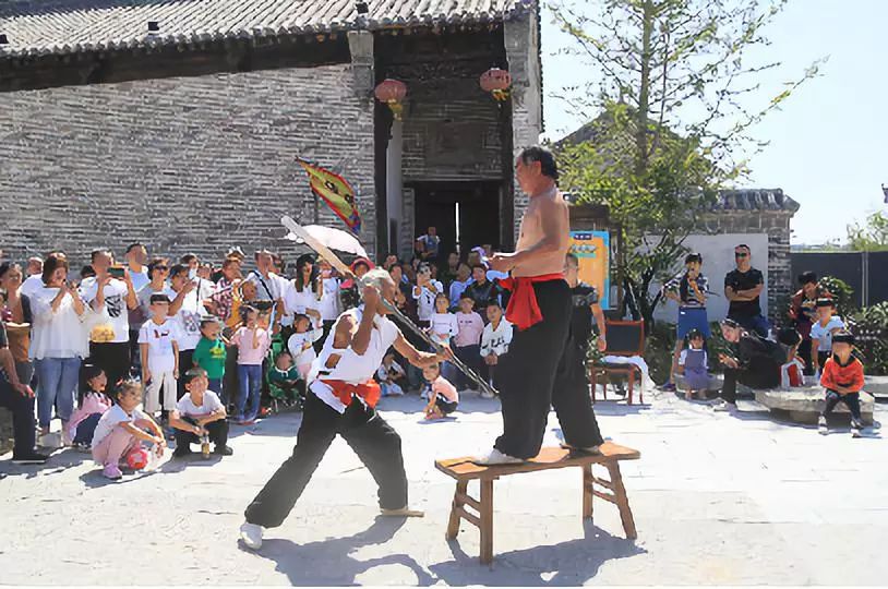 东北庄杂技图片