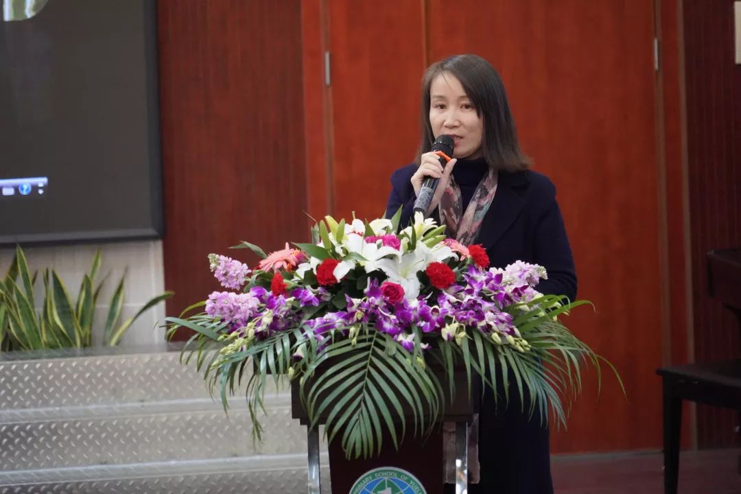 陈勇芝副校长学校"乐善四季"德育课程ceo陈勇芝副校长,以《pbl 德育