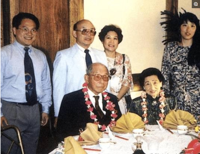 深得张作霖的喜欢,但张作霖死后,杨宇霆不服张学良,时常还以长辈的