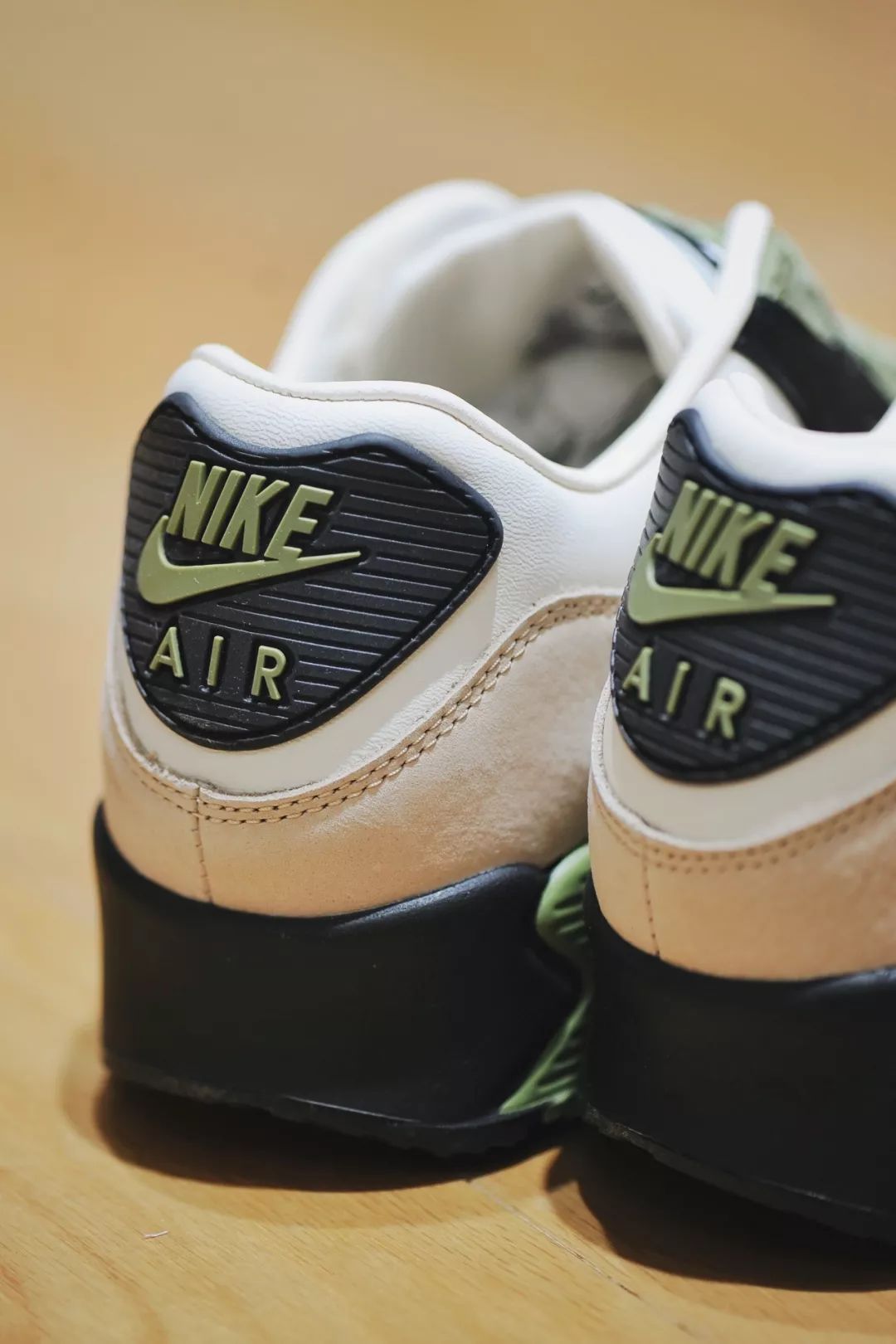 soar限量发售nikeairmax90nrglaharescape