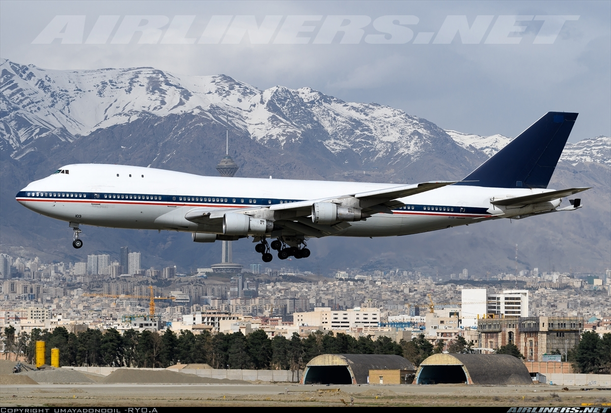 一共有52架c-5m服役,这些经过了延寿的"超级银河"预计会服役到2040年