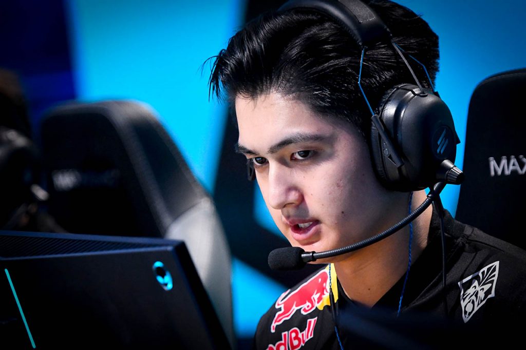 (3)mibr:放弃stewie2k和tarik同c9一样,mibr也陷入了换人的怪圈.