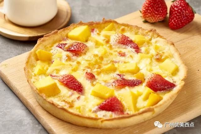 必胜客最少卖60元的水果披萨!不如优美教你们在家做!