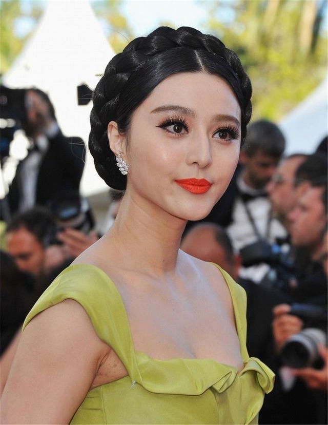 范冰冰路人近照流出网友再也不是当年的红毯女王了