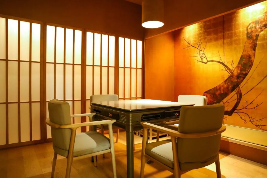 还有麻将桌,棋牌室满足你的各种休闲娱乐需求宴会厅就连宴会厅也替你