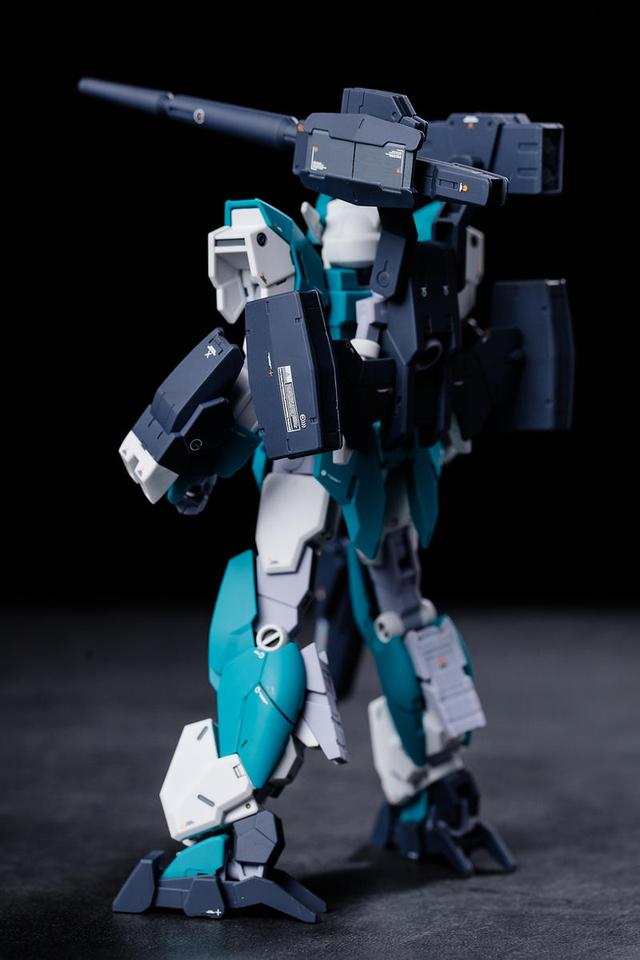 根大木秀:素组第217弹 hg 核心高达 金星二装备