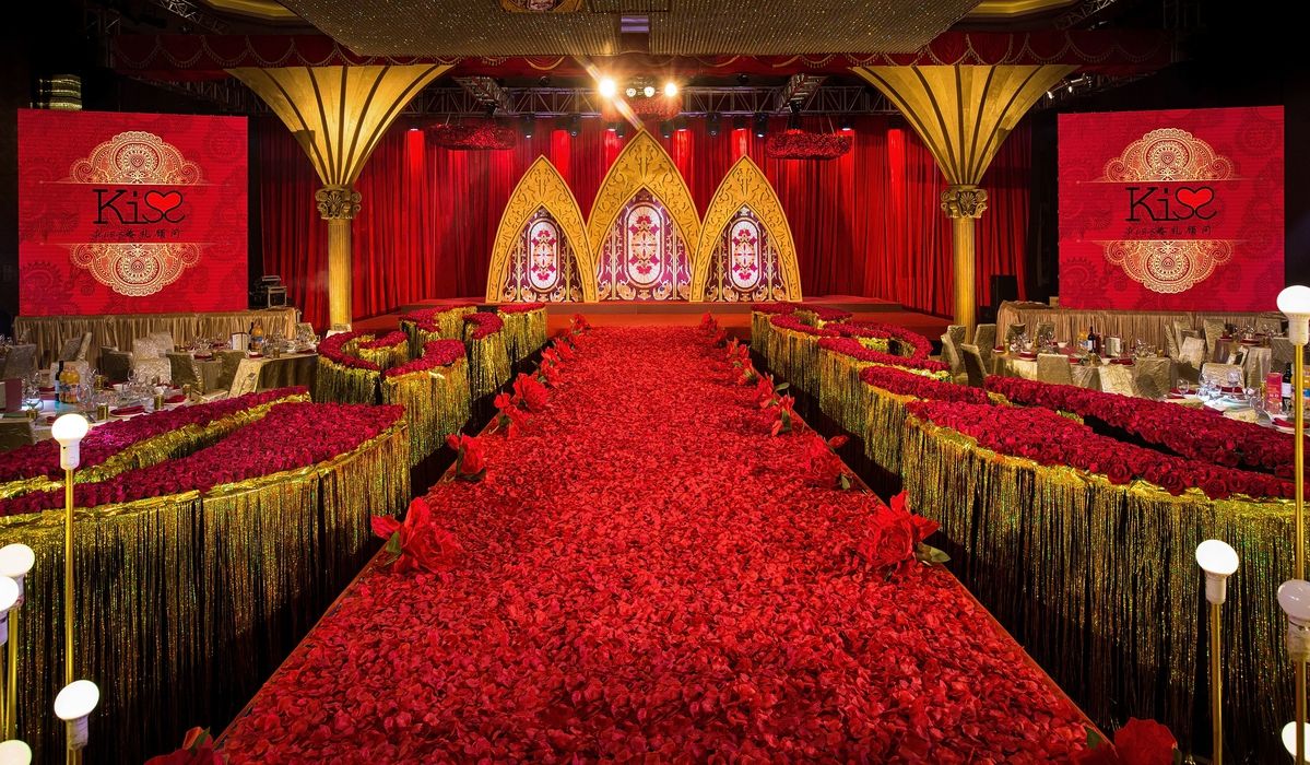 中式婚礼一定要选择红色配金色简直美翻了