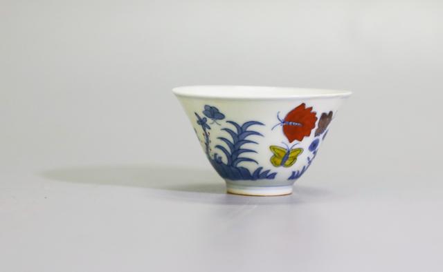 孙瀛洲之子孙洪琦大赞南宁天华堂藏珍明代成化"三秋杯"