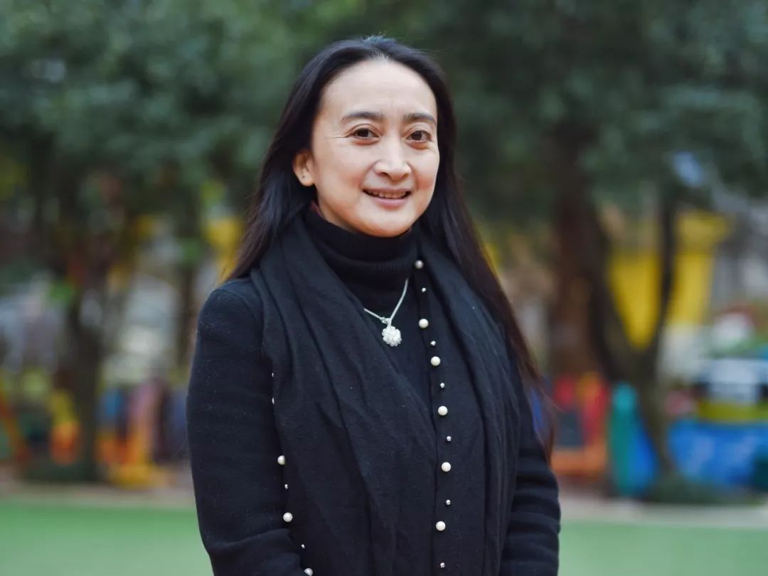 思享汇第4季嘉宾来啦曾琴被儿童打动过的人最美