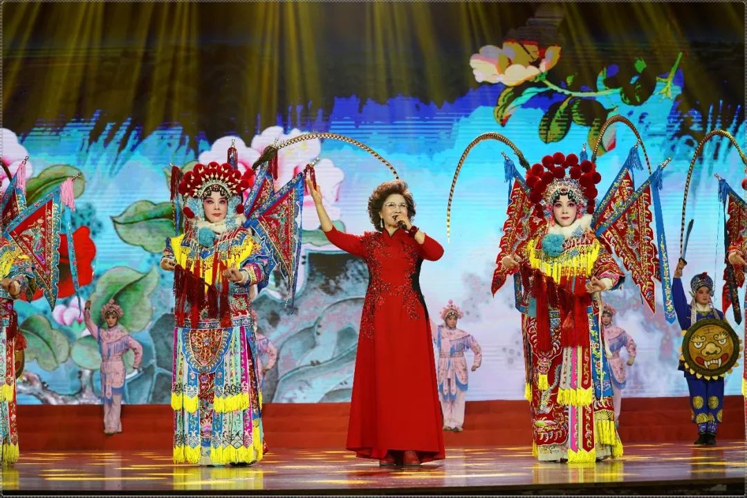 这是一场戏曲大狂欢,《梨园春》2020新年戏曲晚会,你绝不能错过!