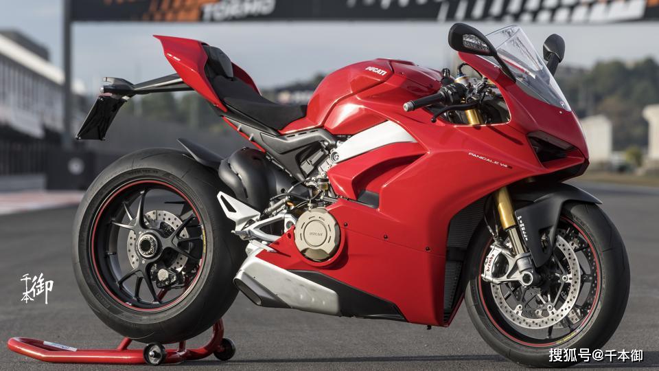 2杜卡迪panigale v4 sninja h2是為追求純粹性能而生,四缸四衝程水冷