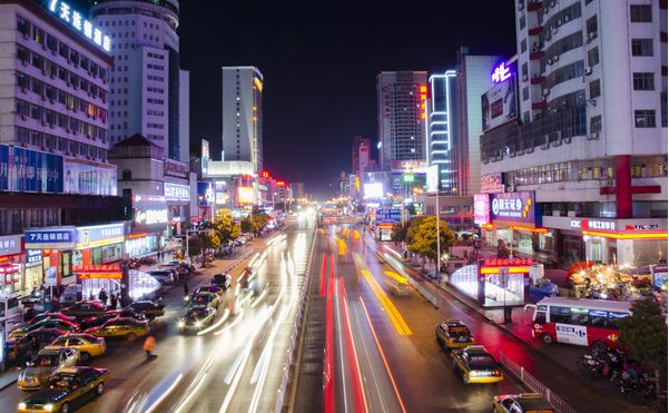 和家人在一起欢度每个周末的夜晚,优惠是快乐的,过程是幸福的_淮南