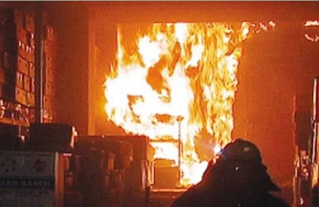 生意红火,但也不能忽视防火_火灾