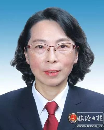 李江玲,女,汉族,1973年5月生,本科学历,中共党员,1994年8月参加工作.