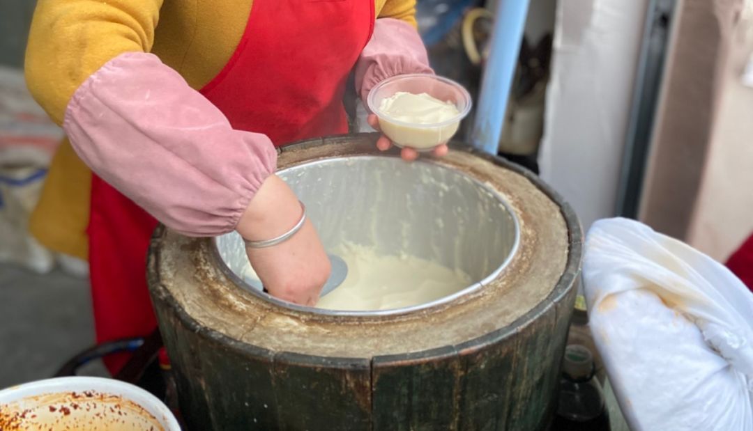 藏起吃了40年的豆花摊摊,从1分钱吃到2块5!神仙物价!