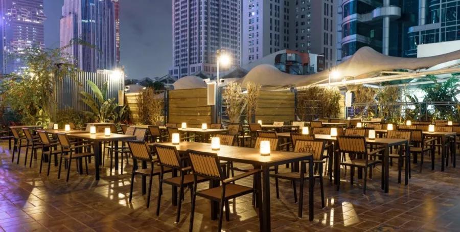 就是啫·啫啫 海鲜烧烤 啤酒花园人均100元电话13316539935营业时间11