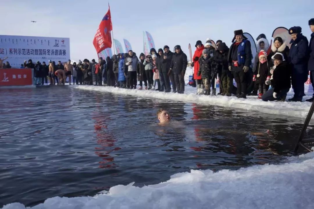 冬泳挑战冷极限再掀冬季英雄会新高潮