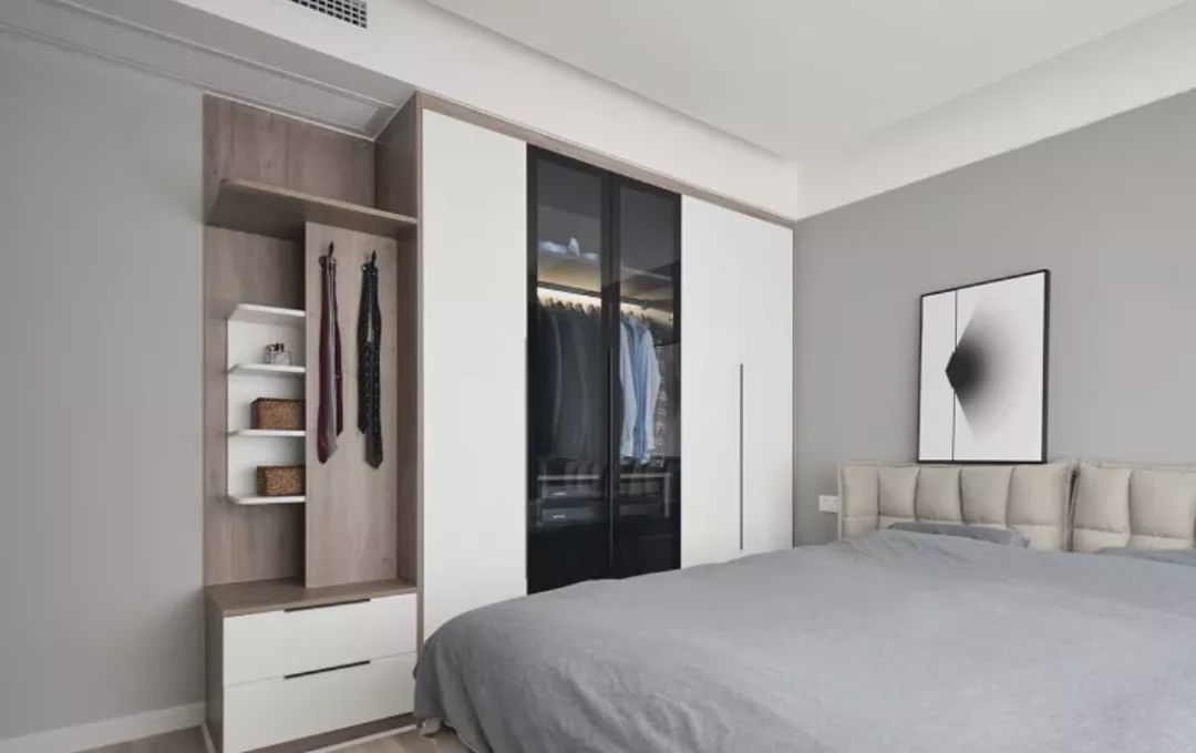 图赏颜色撞的对绝妙好搭配撞色衣柜的定制技巧