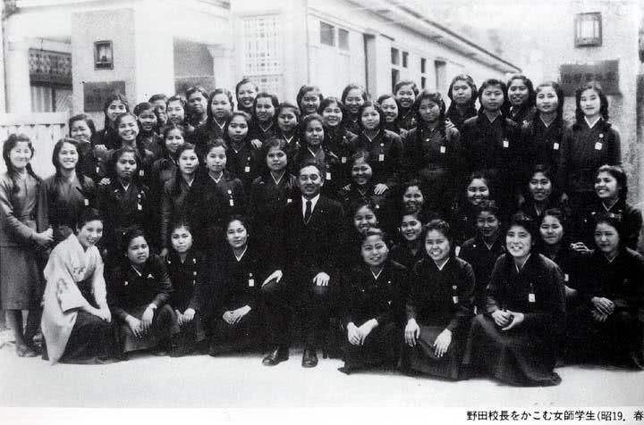 冲绳战役的牺牲品被美日军一起消灭的姬百合女学生医护队