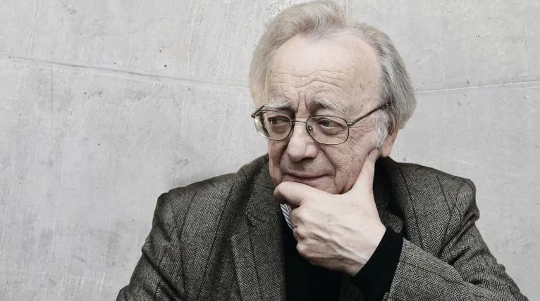 阿尔弗雷德·布伦德尔(alfred brendel,1931年1月5日-),奥地利钢琴家.