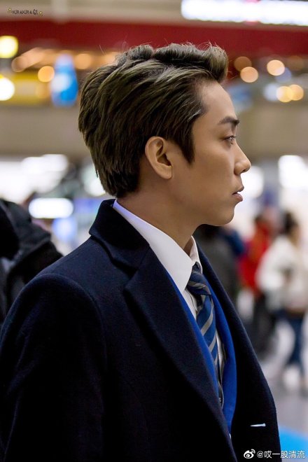 殷志源cos刘星,一人分饰家有儿女n个角色可还行?