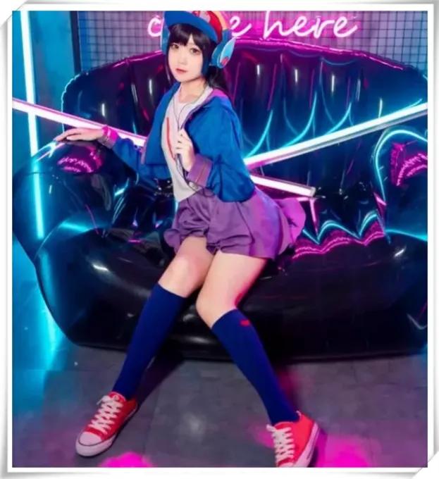 初中生cos鲁班七号,看到她的"高袜美腿",玩家:"我玩辅助保鲁班"