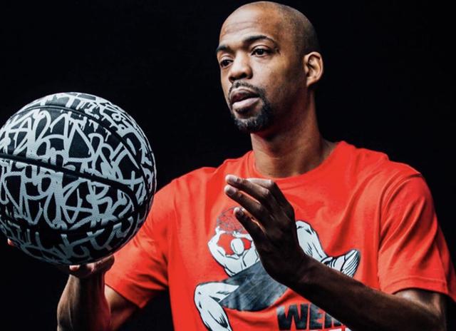 从开始到现在,and1携街球王阿尔斯通卷土重来,它定义了街球王朝