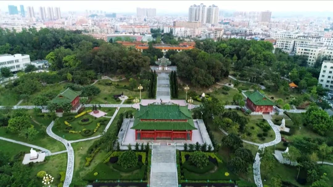 推进丽江公园,红城文旅小镇建设,打造海丰"天空之城""东方红城";新增