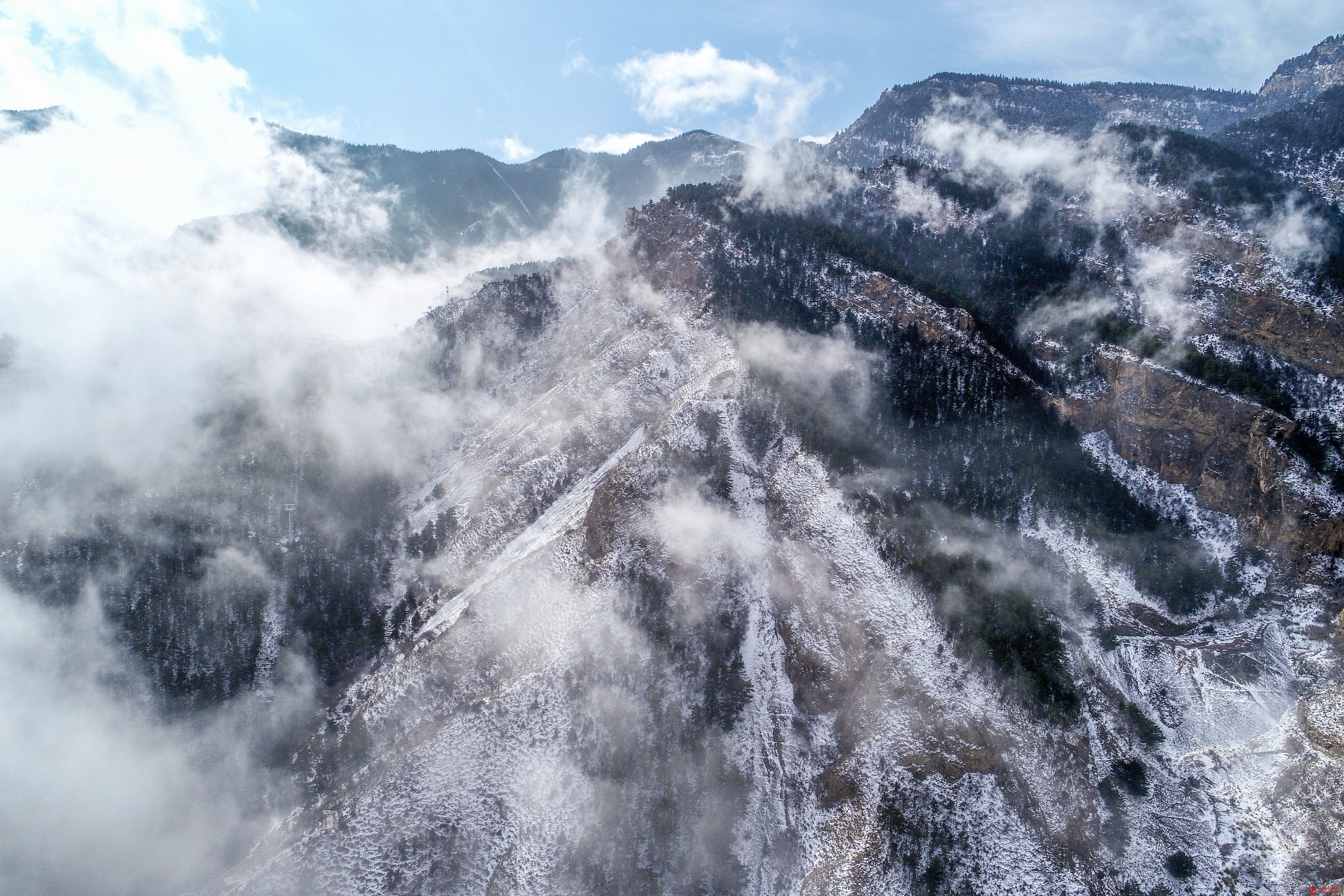 別說銀川冬天沒雪,賀蘭山滿足你對冰雪的所有幻想!_雪景