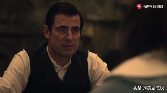 一口气看完三集bbc的重口味英剧德古拉终于开播了