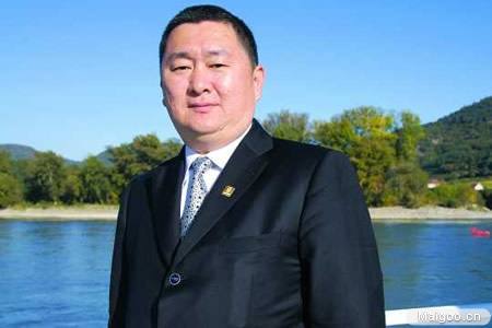 刘根森的父亲刘志强是香港集团的老板,当年曾经在广州开发了著名的