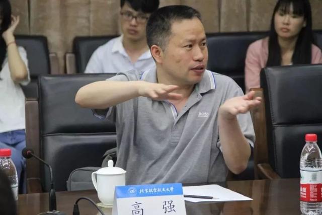 都江堰市青城山高級中學躋身于全省137所“省重”之列(圖9) 都江堰市青城山高級中學躋身于全省137所“省重”之列(圖9)