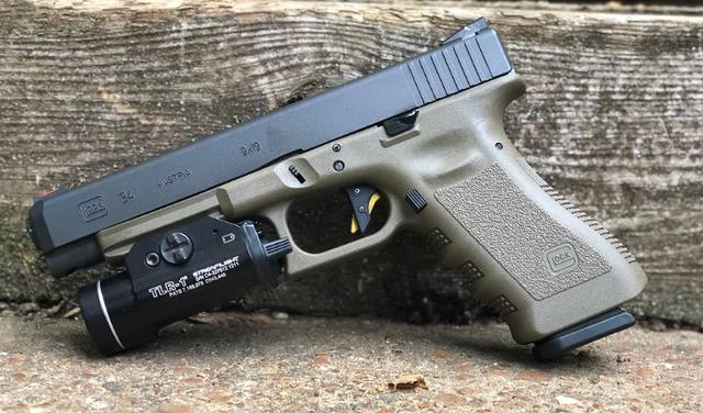 明日之后莱文市搬迁武器猜想,克制武士的装备资料是否在城市中