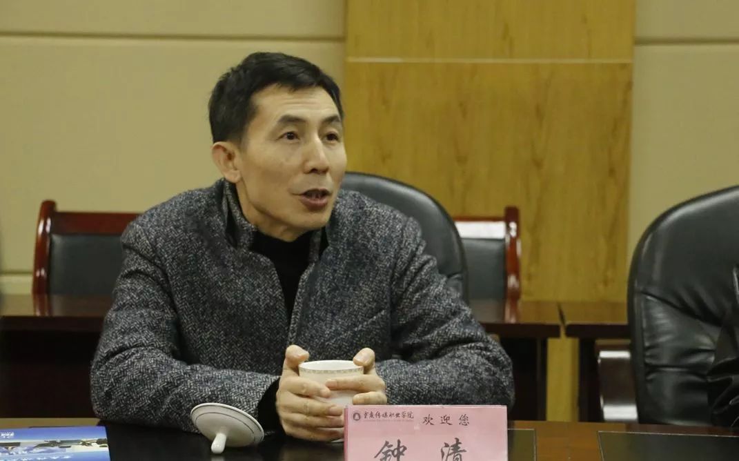 今日头条公司来我校洽谈校企合作