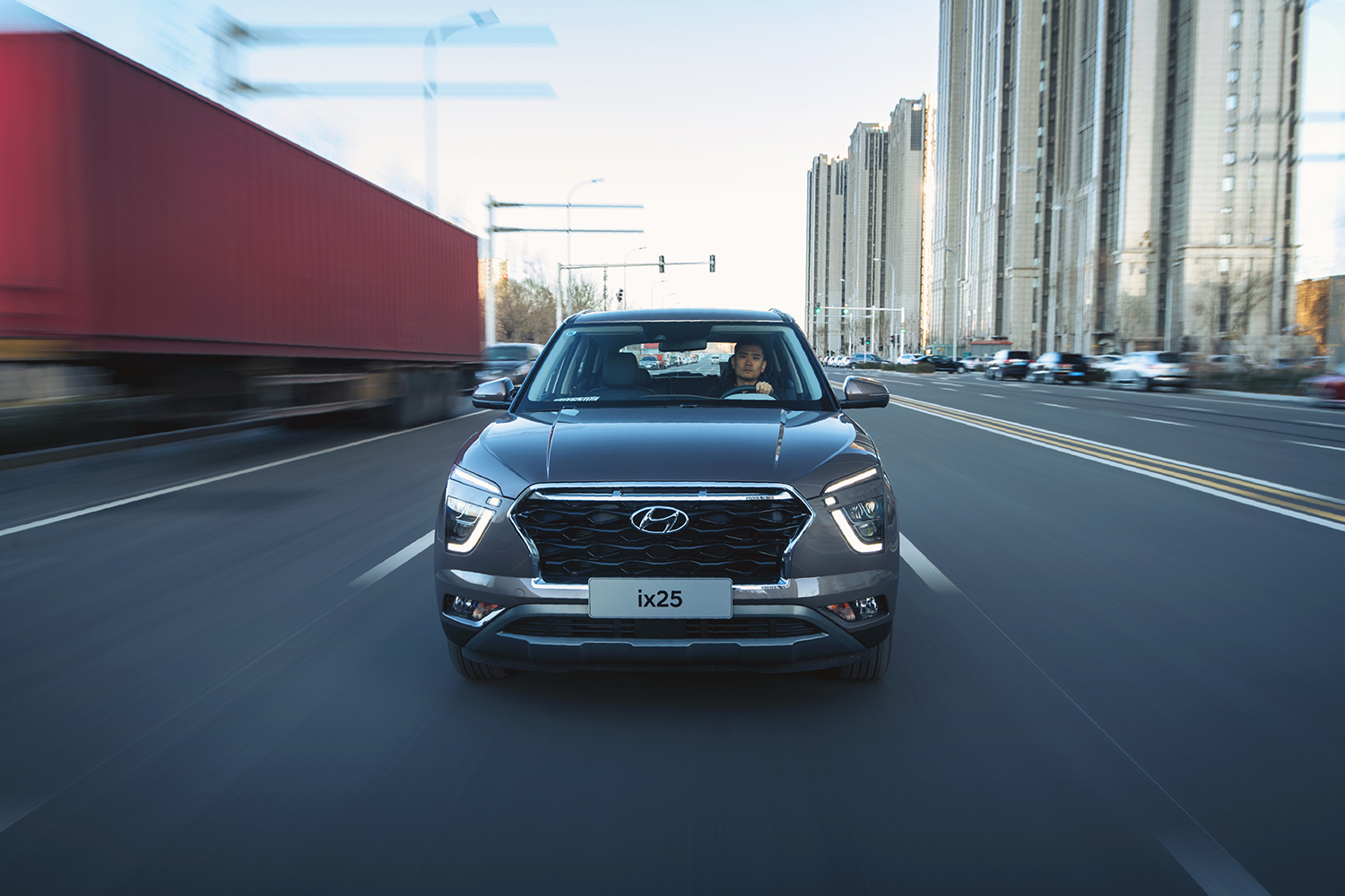 更懂年轻人需求的它能否续写传奇试驾北京现代新一代ix25