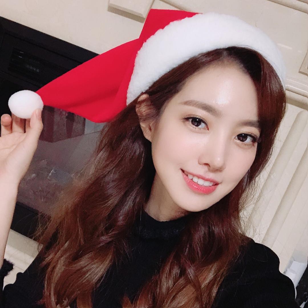 原创陈世妍化身王妃卷入宫斗 出演doctor异乡人走红 与李钟硕被曝相恋