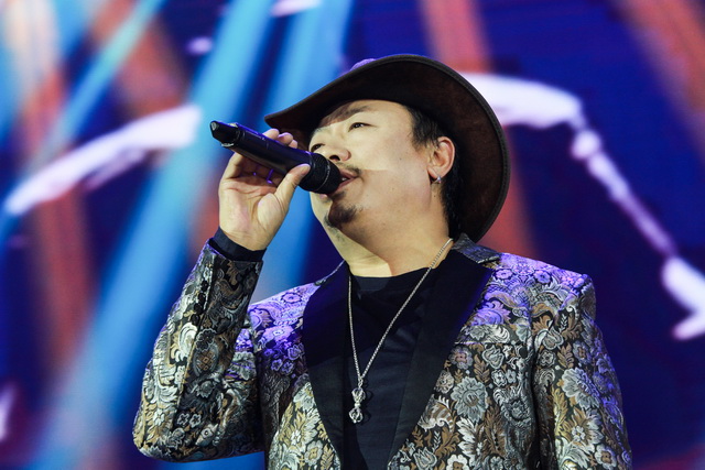 扎西尼玛演唱歌曲《次真拉姆》《谁的帐篷》