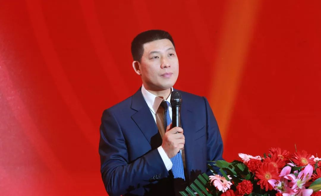 (董事长宾海龙发表《大机遇 大跨越 大梦想》的主旨讲话)一,旗帜鲜明