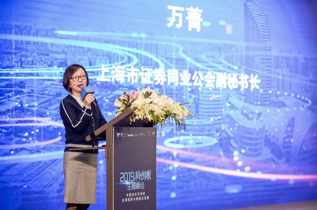 中,更多地重视技术,研发和市场,容易忽视公司治理,在股东会,董事会