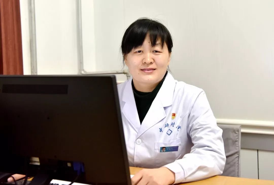 研究生,毕业于福建中医药大学中医临床基础专业,师从海西名医张喜奎