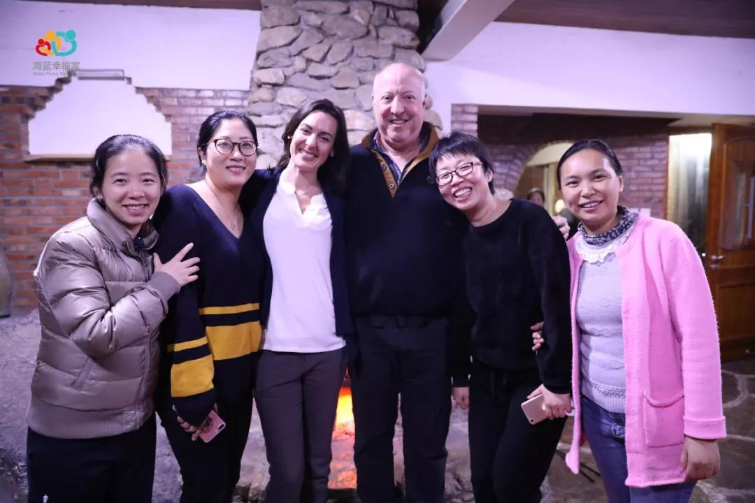 在抗焦虑课上,海蓝博士说: 行动治愈焦虑.