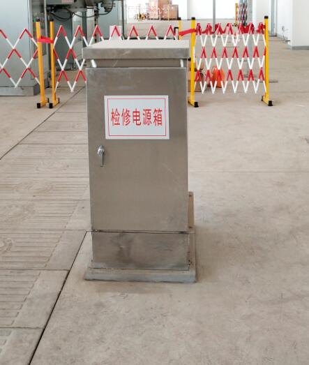 变电站电源箱汇控柜端子箱除湿器安装实例