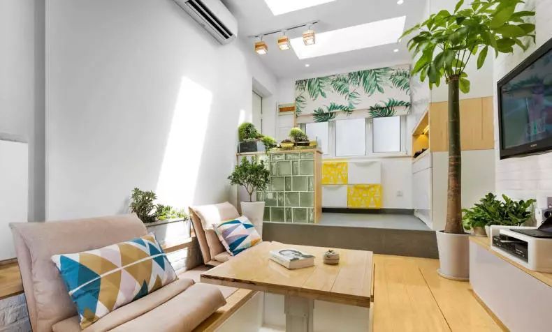 20㎡清新原木风单身公寓一体化空间双层设计打破你的想象