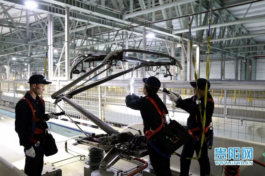 【黔晨要闻】央视《新闻联播》再次点赞贵州