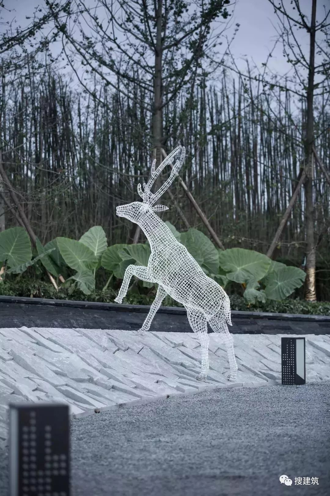 一建网架特色示范区的点睛之笔景观雕塑多图